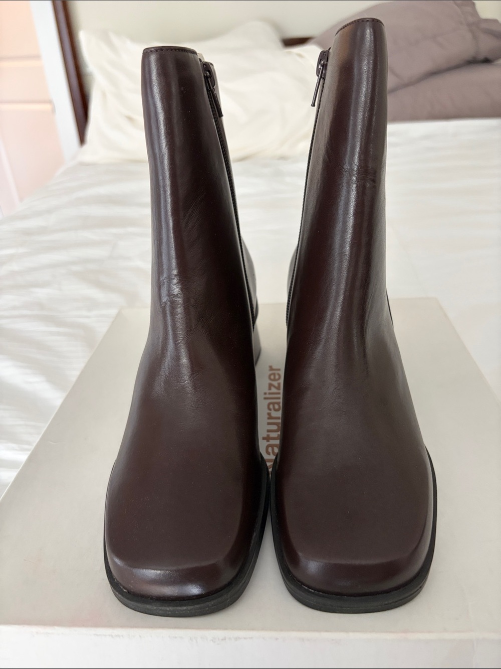 ✨ Naturalizer “Fabulous” Leather Ankle Boots – Brand New – Size 7M ✨